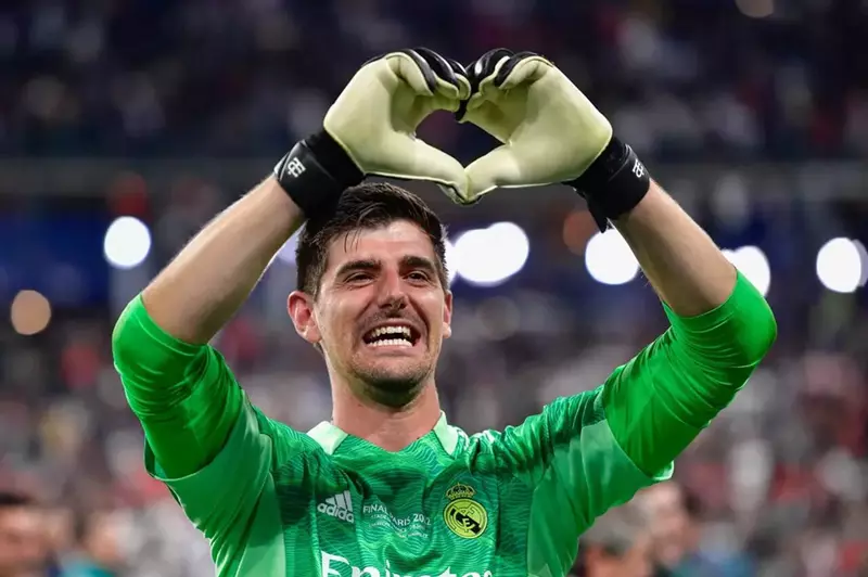 كورتوا: فرحتنا بعودة مبابي وما يميز جارسيا في ريال مدريد